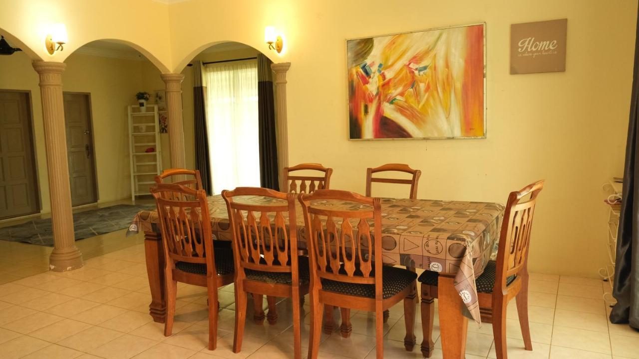 Destini Akef Villa 2 Pantai Cenang  Exteriör bild